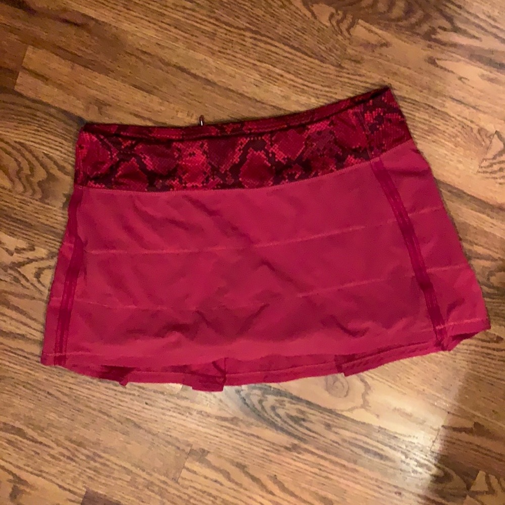 Lululemon Pace Rival Skirt 8 Red